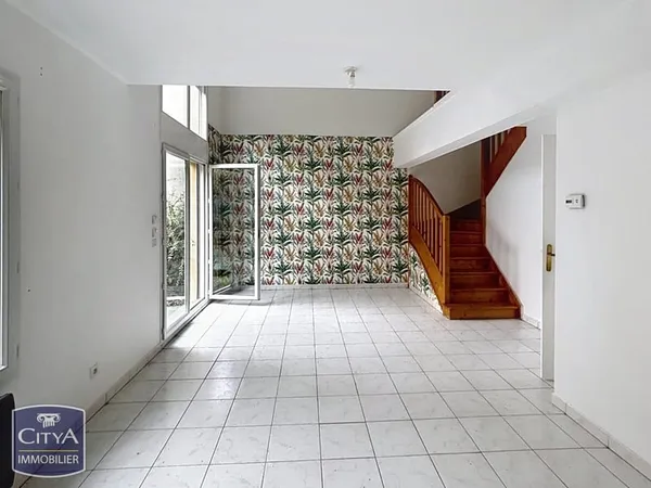 Maison Vente Saint-Quentin 4p 75m² 95000€