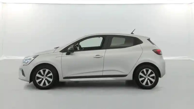 Renault Clio tce 90 — photo 11