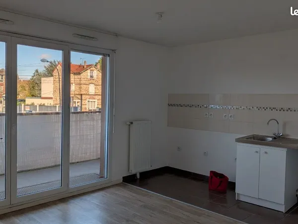Studio centre Ermont