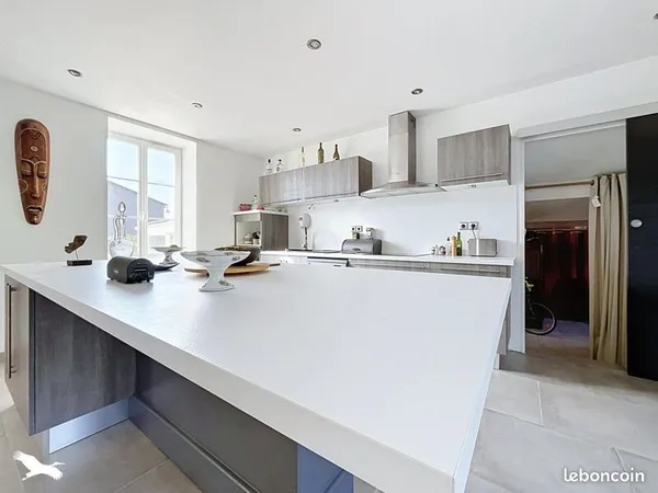 Maison 7 pièces 170 m²