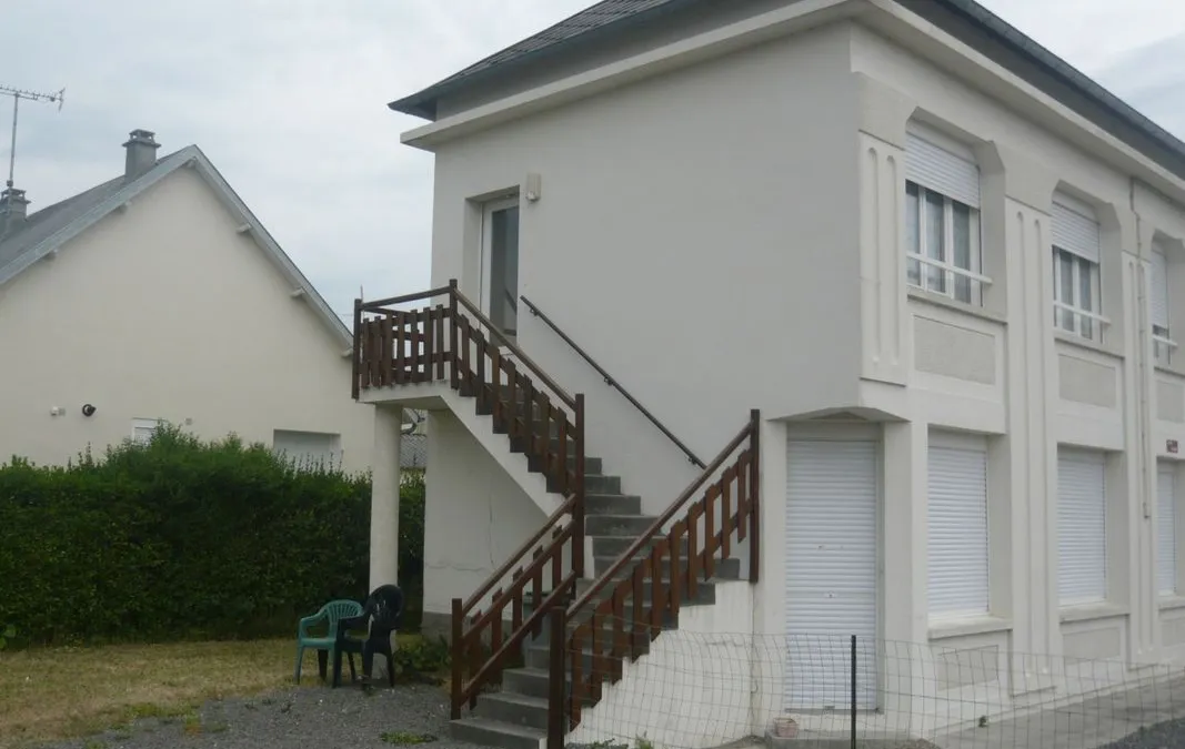 Photo 3