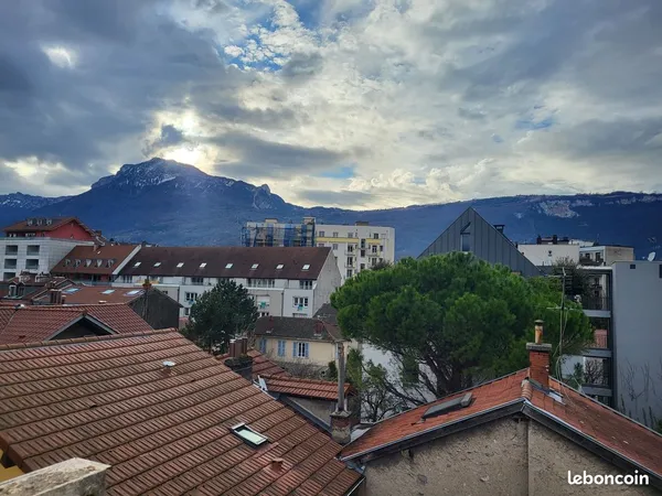 T4 grenoble