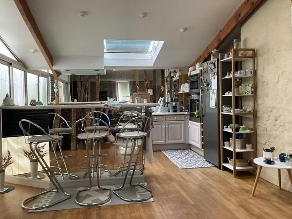 Ensemble immobilier de 200 m² à LIMOGES