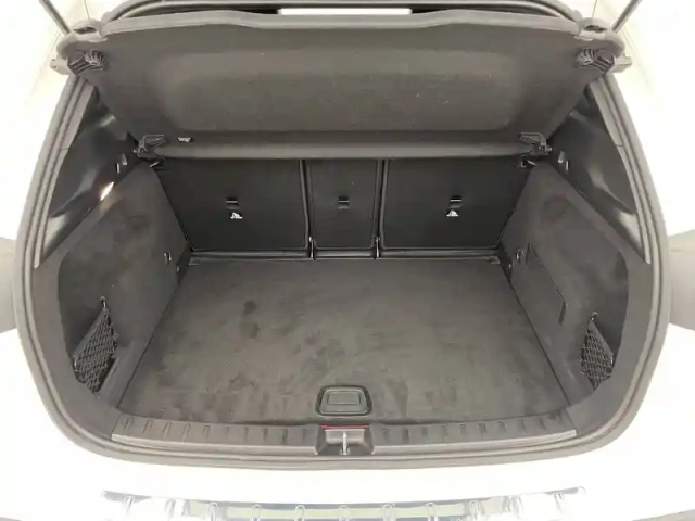 Mercedes Gla 250 e 8g-dct — photo 14