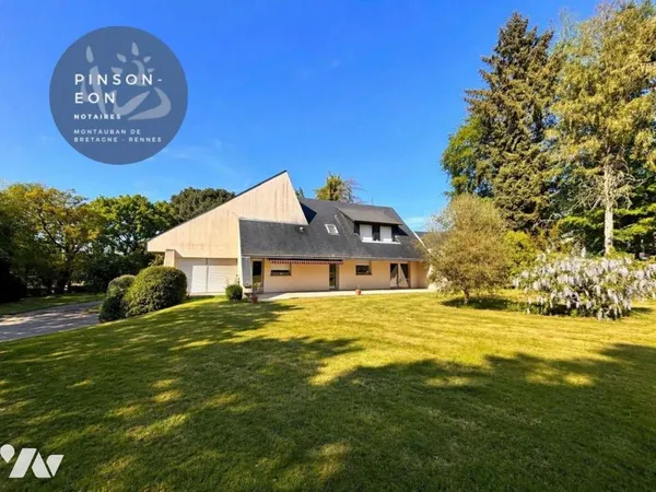 Maison 7 pièces 252 m²