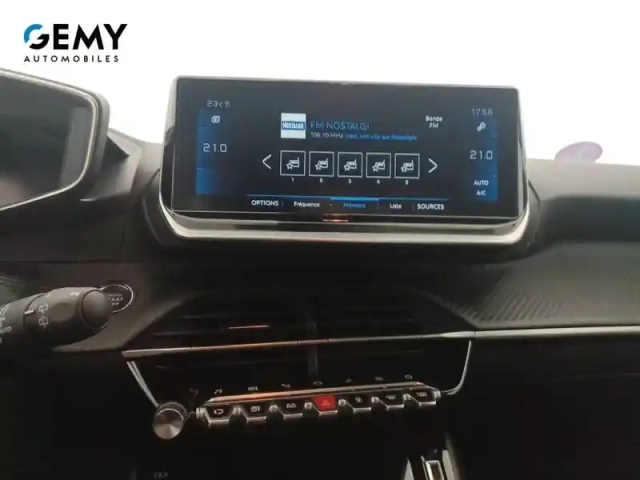 Peugeot 208 puretech 100 s&amp;s bvm6 — photo 54