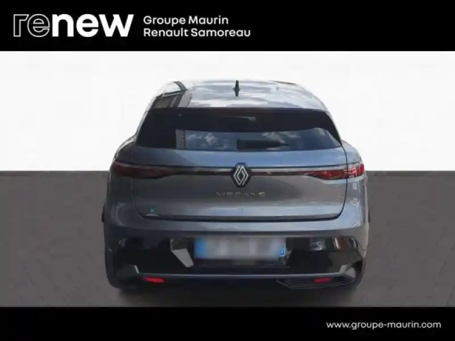 Renault Megane e-tech electric ev60 220ch iconic super charge -b — photo 5