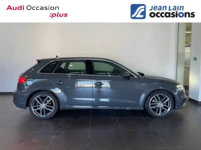 Audi A3 sportback 35 tdi 150 s tronic 7 — photo 4