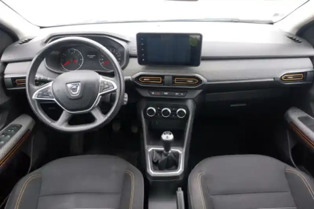 Dacia Sandero eco-g 100 - 22 — photo 9