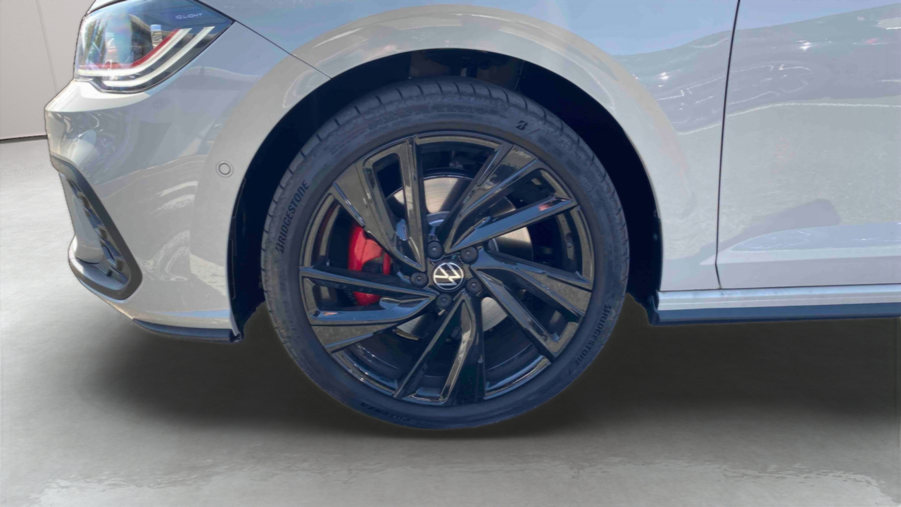 Volkswagen Polo 2.0 TSI 207 S&amp;S DSG7 — photo 16