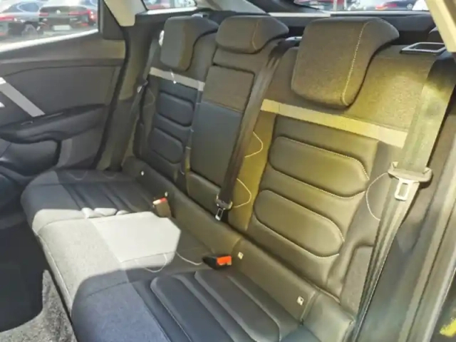 Citroën C4 shine 1.5 bluehdi 130 ch bva8 — photo 11