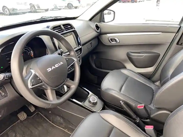 Dacia Spring — photo 9
