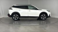 Peugeot 2008 1.2 PureTech 130ch S&S Allure Pack EAT8 — photo 4