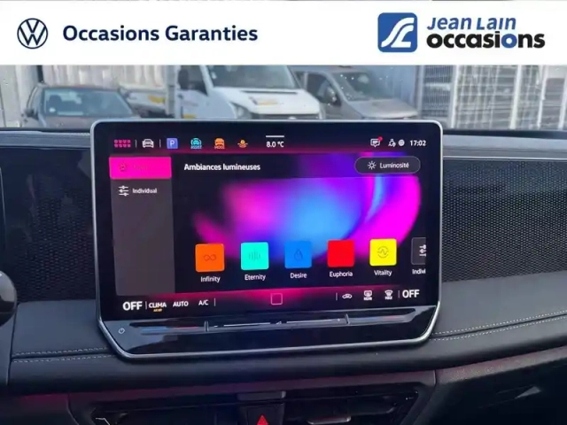 Volkswagen Tiguan 1.5 etsi 131ch dsg7 — photo 71