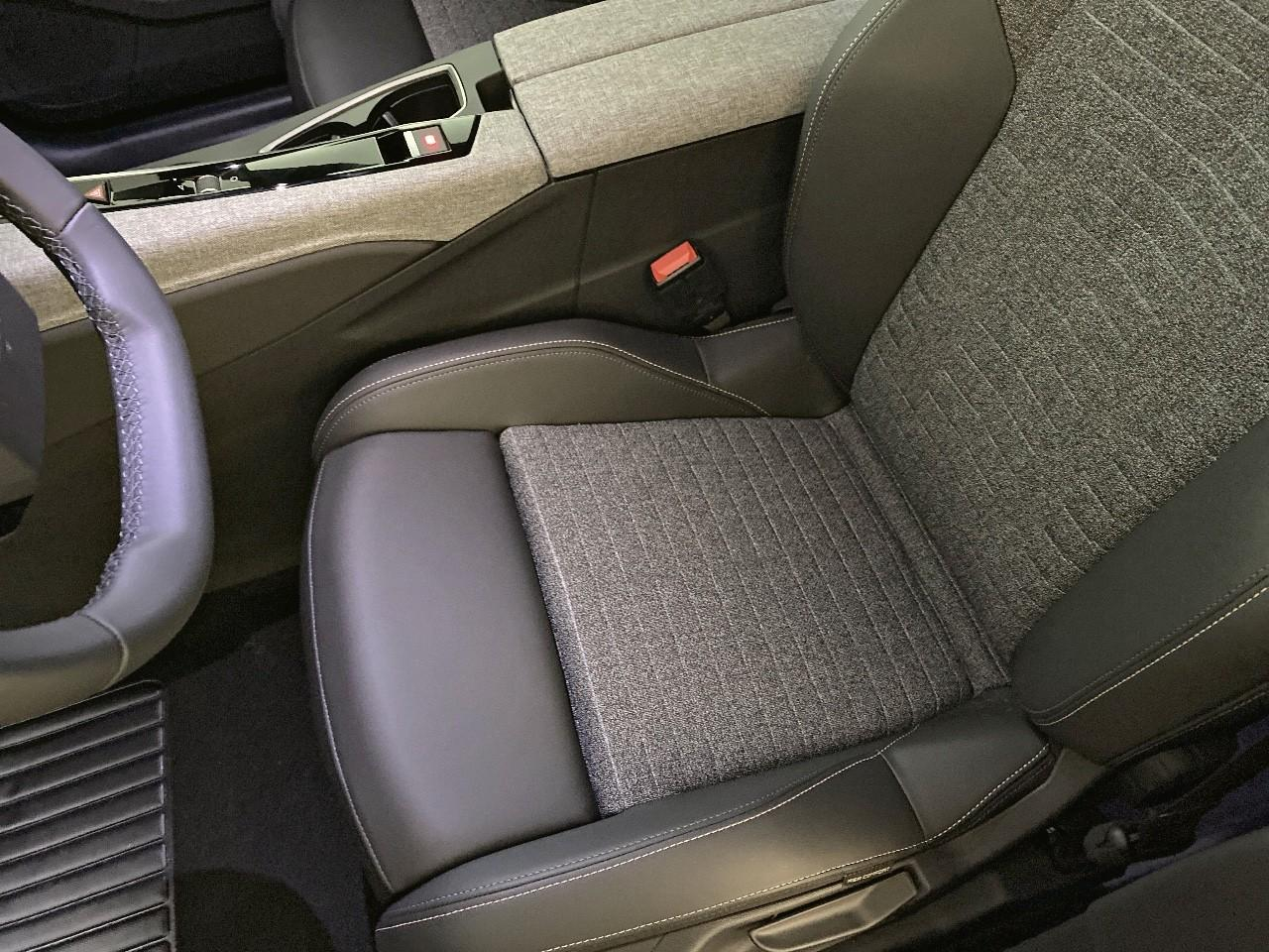 Peugeot 5008 hybrid 145 ch e-dcs6 allure — photo 9