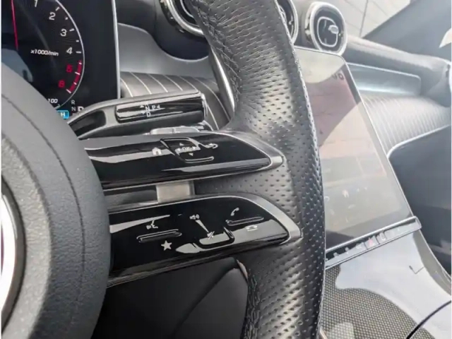 Mercedes Glc 300 de — photo 14
