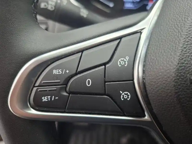 Renault Captur tce 90 — photo 45