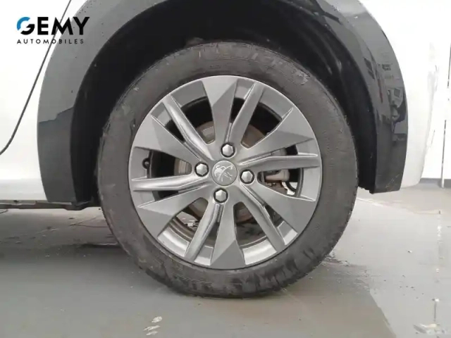 Peugeot 208 electrique 50 kwh 136ch — photo 54
