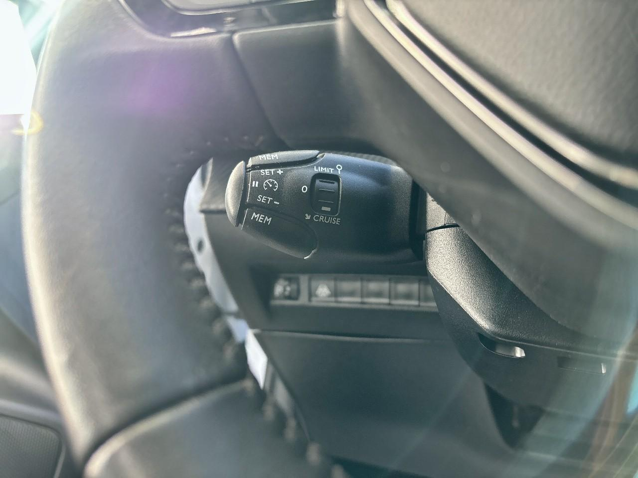 Peugeot 208 puretech 75 s&s bvm5 active pack — photo 12