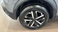 Peugeot 2008 1.2 PureTech 100ch S&S Active — photo 20