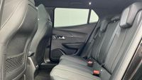 Peugeot 2008 1.2 PureTech 130ch S&S GT EAT8 — photo 10