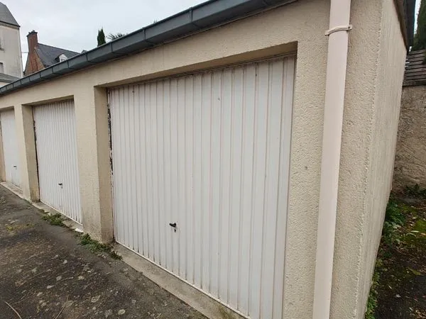 GARAGE / BOX à vendre