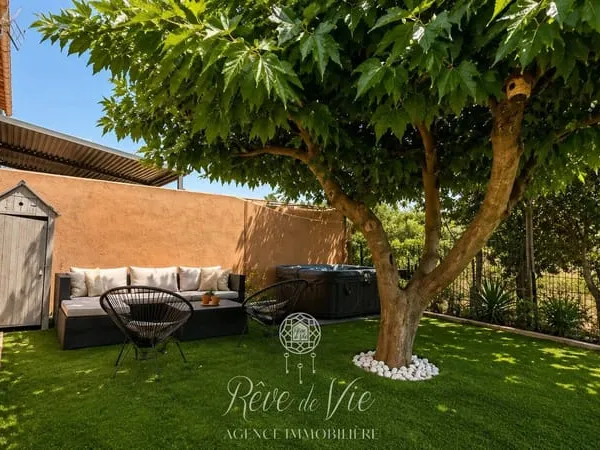 MAISON 4 PIÈCES AVEC JARDIN PROCHE DES COMMERCES