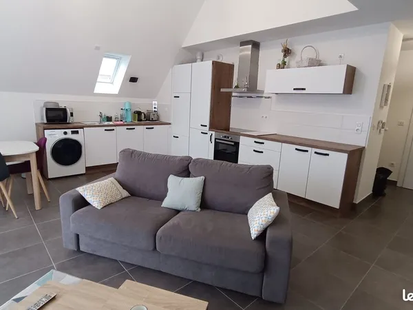 📍 BLAESHEIM (Rue des Roses) - Spacieux T2 lumineux de 50m² entièrement meublé et équipé au dernier é