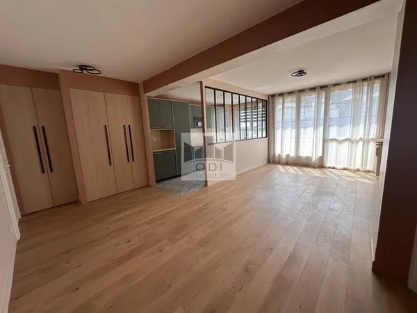 Appartement 3 pièces JEAN JAURES ESCUDIER