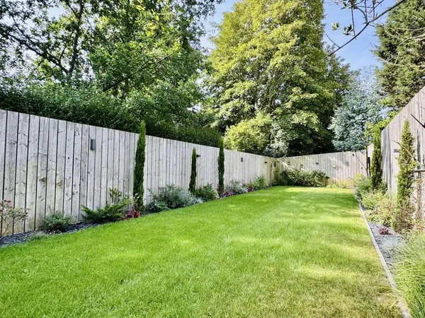 Maison 6 pièces 195 m²