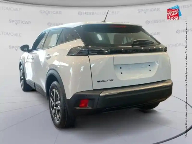 Peugeot 2008 1.2 100ch s&amp;s style — photo 8