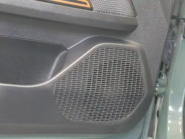 Dacia Sandero eco-g 100 — photo 38