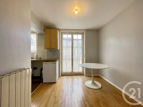 Appartement 5 pièces 83 m²