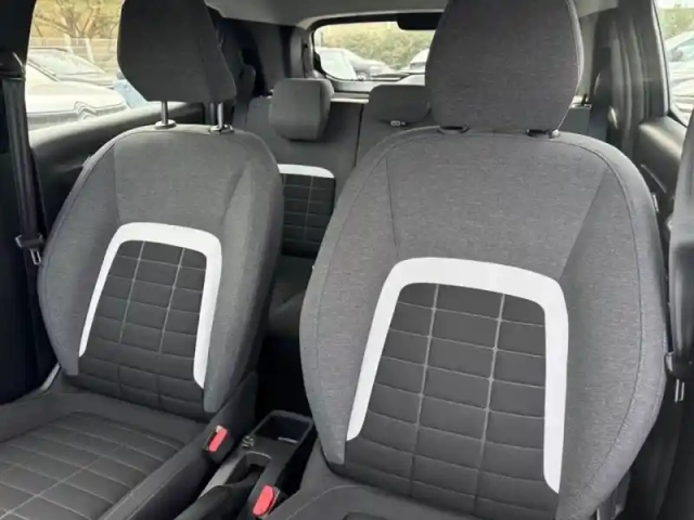 Citroën C3 1.2 turbo 100ch plus — photo 12