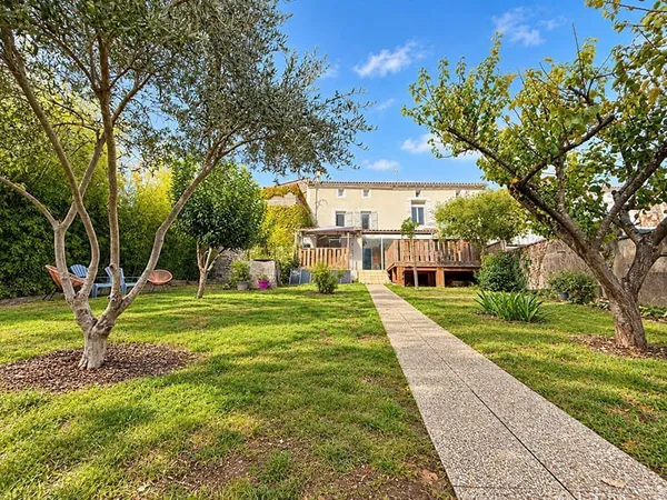 Maison 4 pièces 175 m²