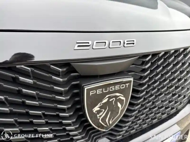 Peugeot 2008 e- 156ch style — photo 14