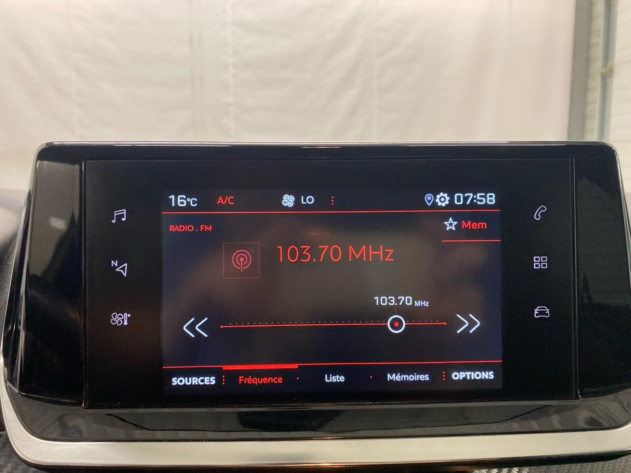 Peugeot 208 puretech 100 s&s eat8 allure — photo 11