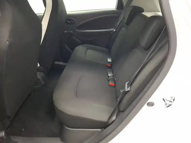 Renault Zoé zoe r110 — photo 25
