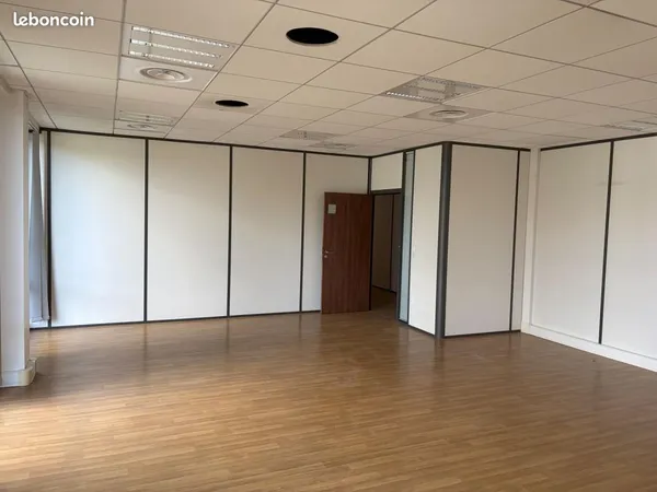 Bureaux 542 m²
