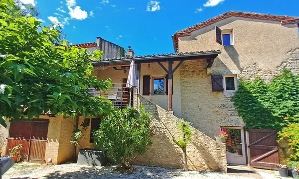 Maison 6 pièces 144 m²