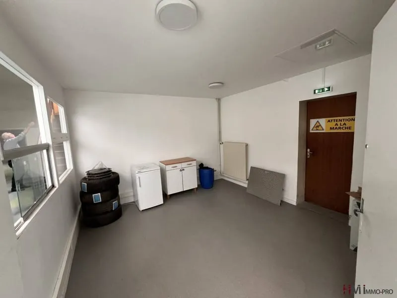 Photo 8