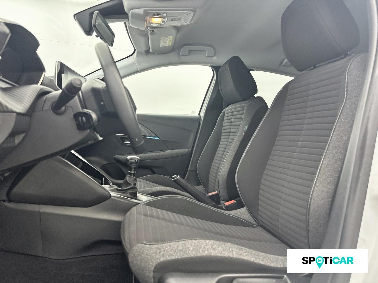 Peugeot 208 1.2 puretech 100ch s&s style 118g — photo 9