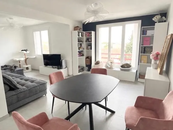 A LOUER appartement T3 meublé à louer