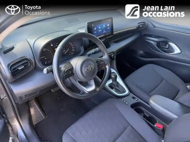Toyota Yaris hybride 116h — photo 11