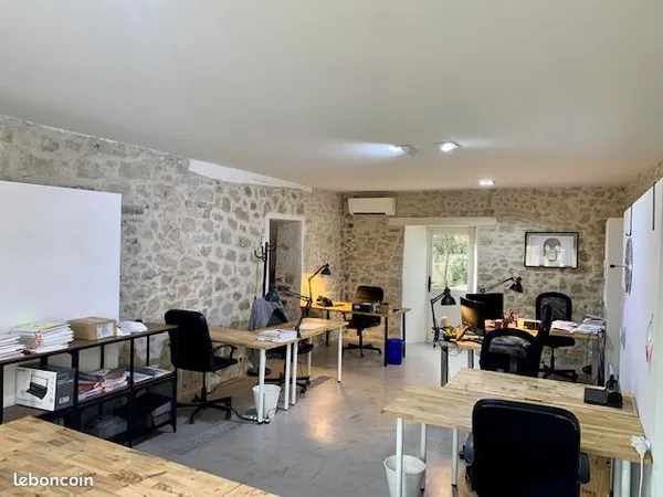 Postes de travail disponibles en coworking - La Colle-sur-Loup