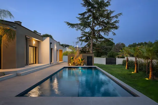 Villa 8 pièces 290 m²
