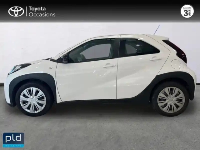 Toyota Aygo X 1.0 vvt-i 72ch dynamic my24 — photo 3