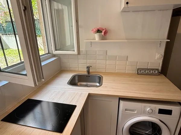 Studio 13 m² rénové 2024 - Rue Esquirol - Idéal investisseur
