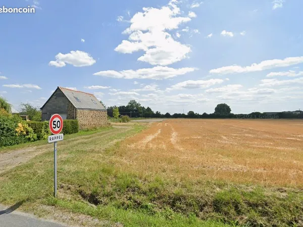 Terrain à bâtir de 182 m² à CHERRUEIX (35)