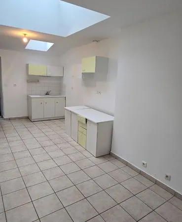 Loue appartement t2 Givors